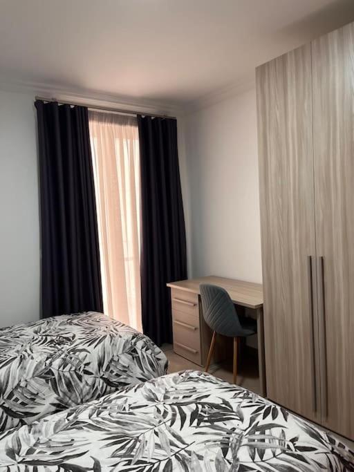 3 Bedroom Seaside Luxury Accommodation - Sleeps 8 St. Paul's Bay Exteriör bild