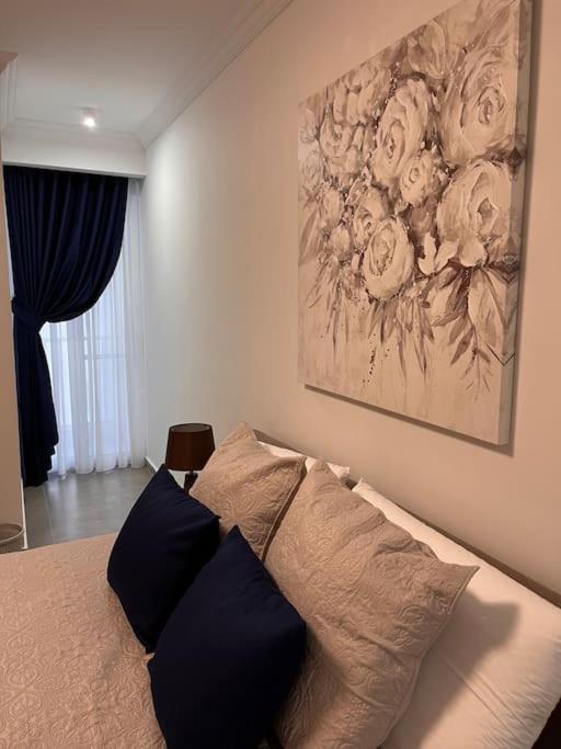 3 Bedroom Seaside Luxury Accommodation - Sleeps 8 St. Paul's Bay Exteriör bild
