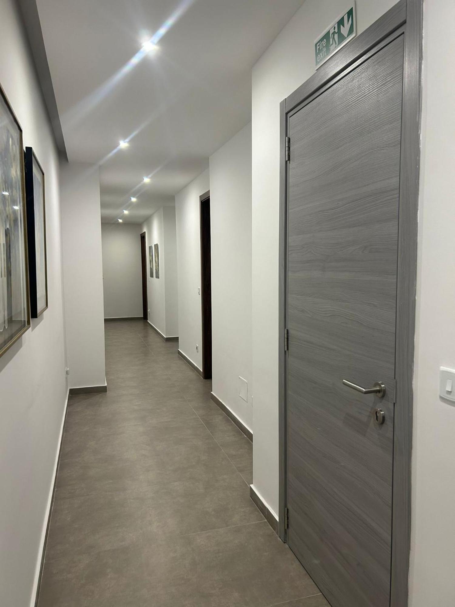 3 Bedroom Seaside Luxury Accommodation - Sleeps 8 St. Paul's Bay Exteriör bild